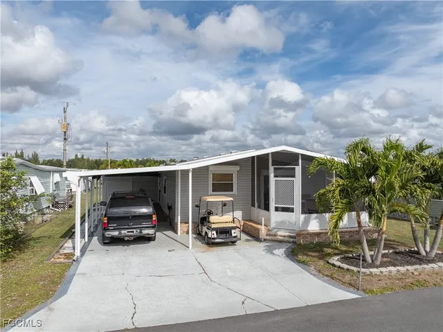 $124,900 | 3465 Celestial Way, North Fort Myers, FL 33903