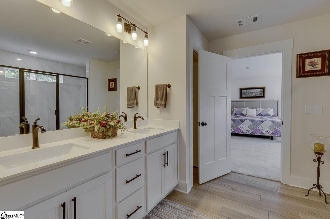 109 Beaverdam Creek Drive Anderson, SC 29621 - Photo 39 of 44