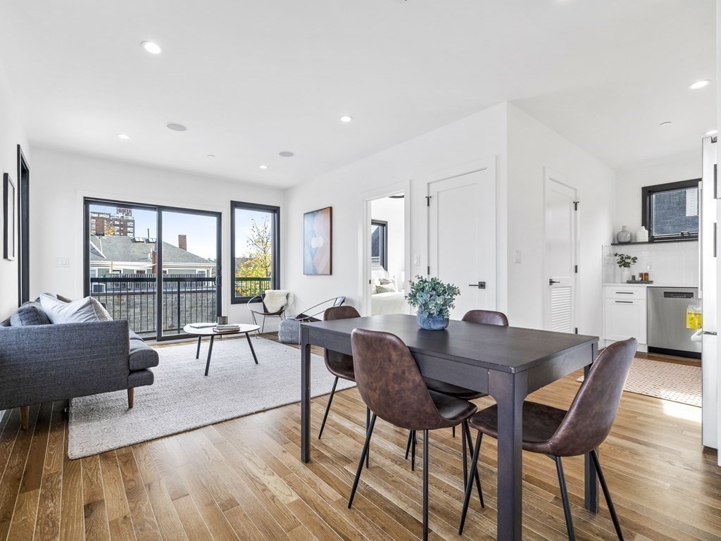 7 Springfield Street, Unit 3 Cambridge, MA 02139 - Photo 1 of 14 Gallery Image 1