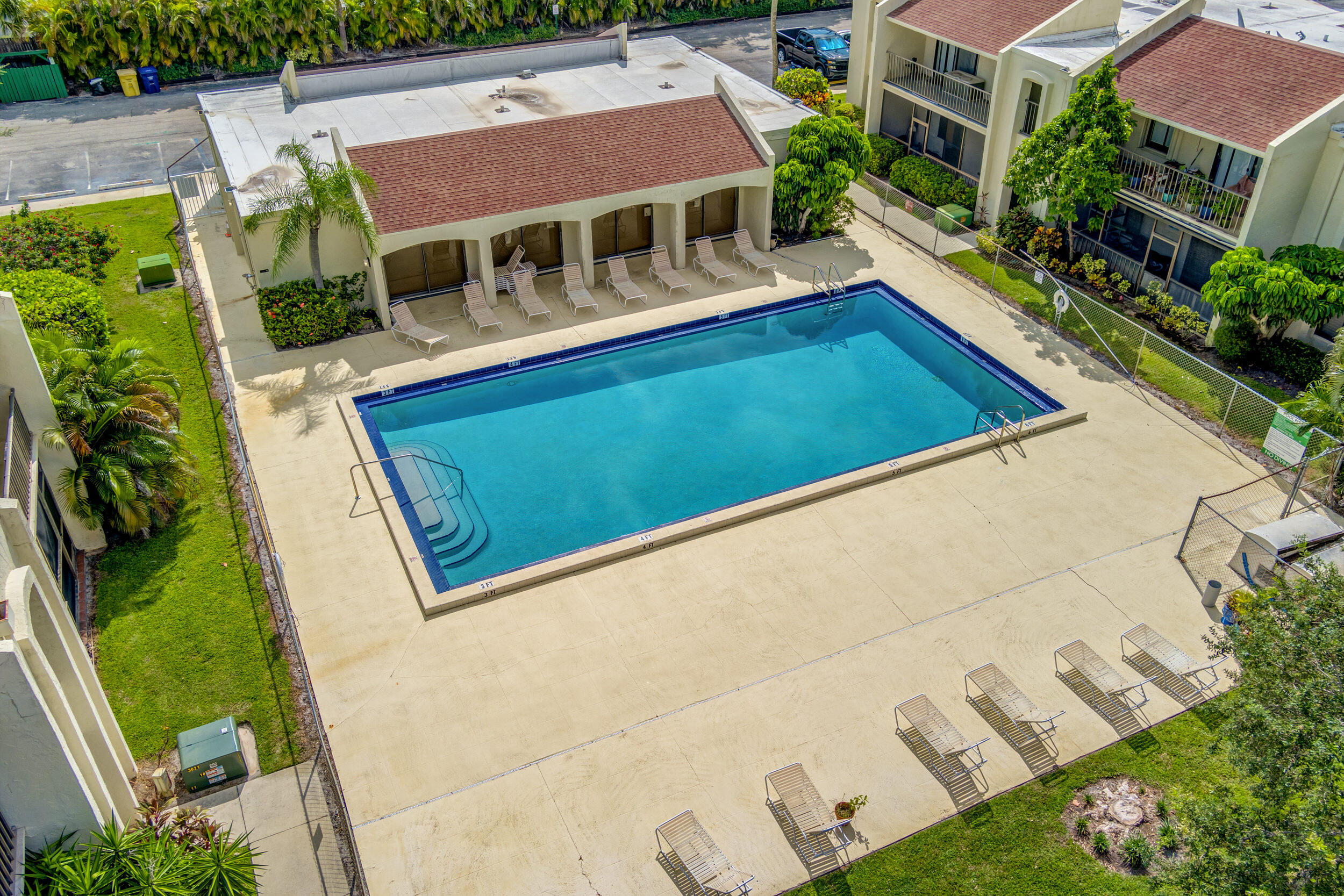 150 Pineview Road, Unit L5 Jupiter, FL 33469 - Photo 50 of 50 community pool