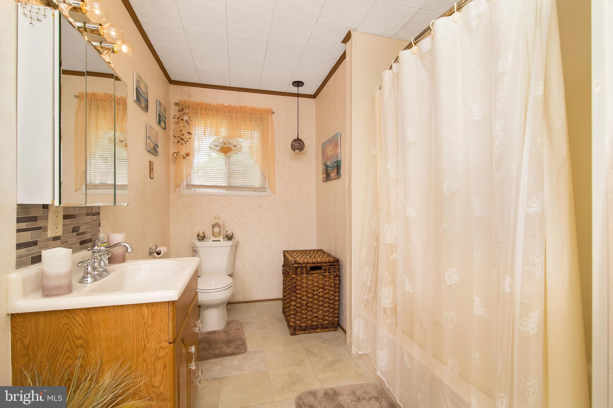 1109 Laurel Road Beverly, NJ 08010 - Photo 30 of 44 Gallery Image 30