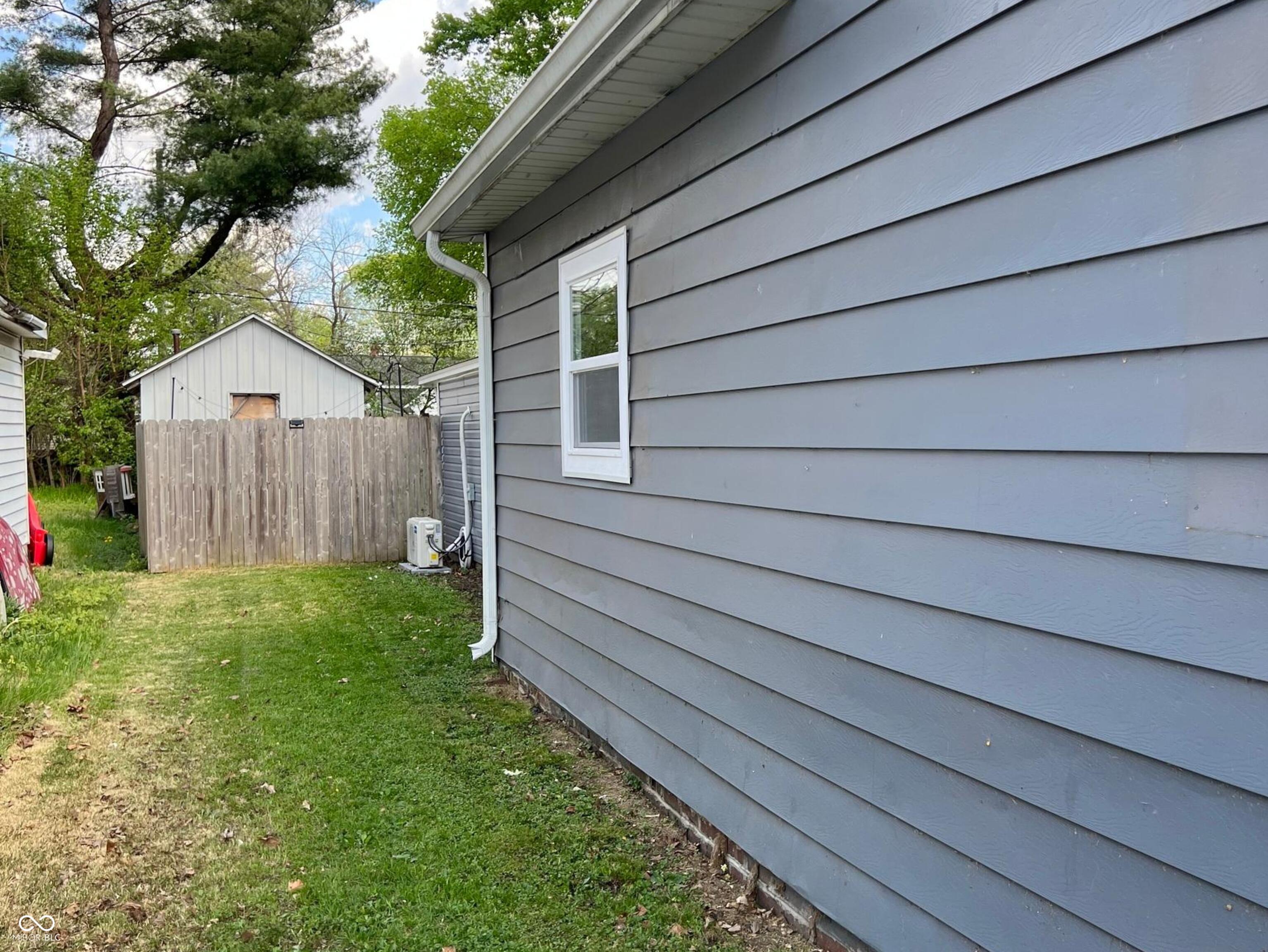 734 South 6th Street Clinton, IN 47842 - Photo 5 of 87