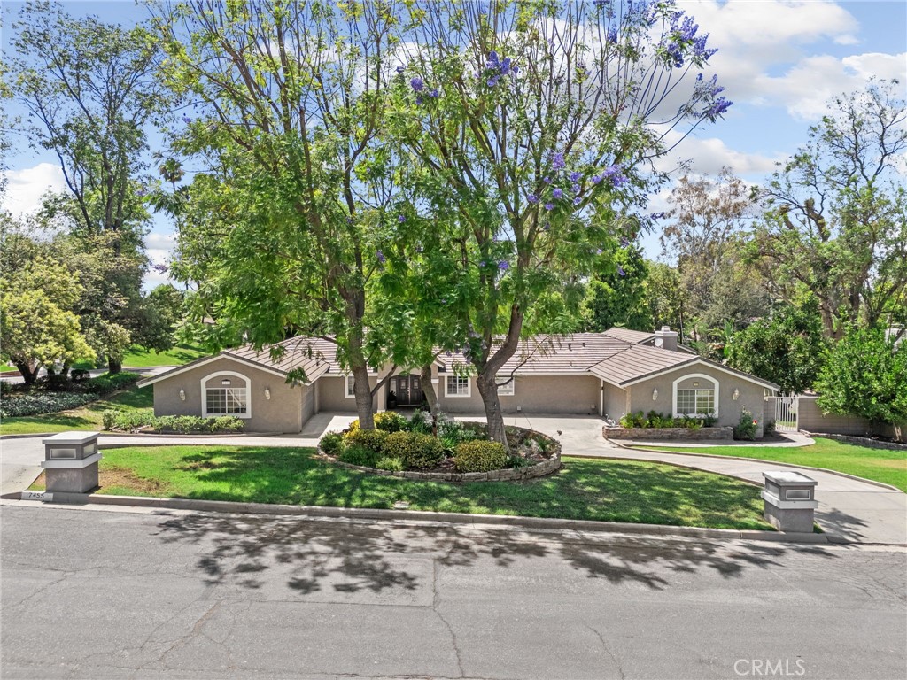 7455 Jola Drive Riverside, CA 92506 - Photo 9 of 130