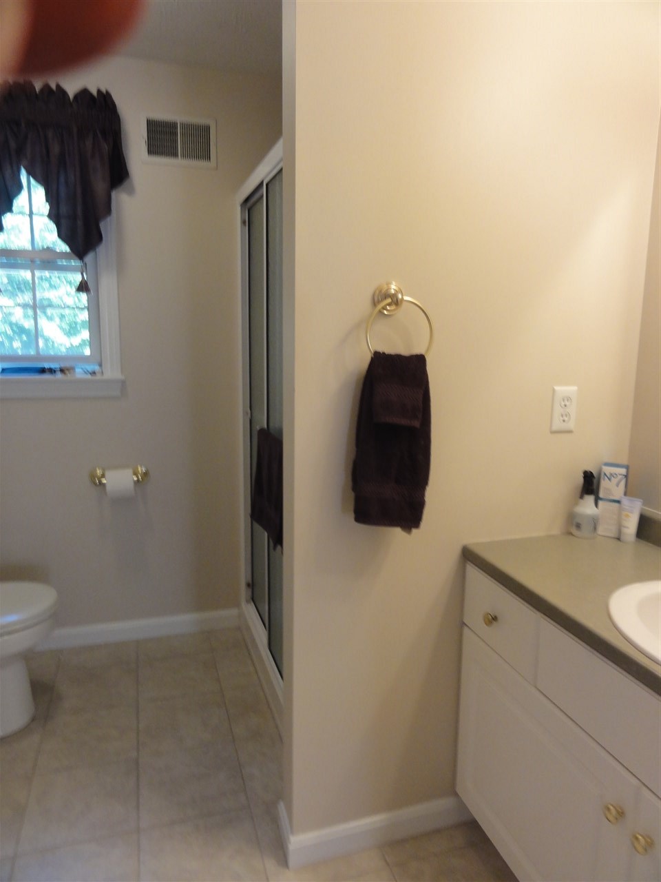 108 Talent Road Litchfield, NH 03052 - Photo 14 of 24
