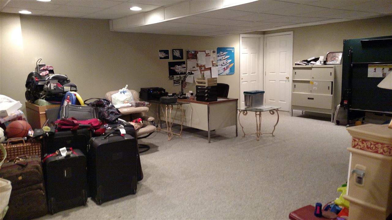 108 Talent Road Litchfield, NH 03052 - Photo 19 of 24