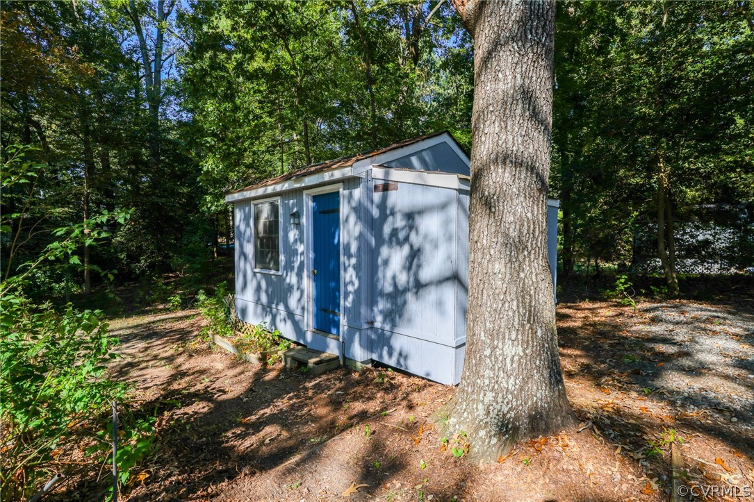 77 Holly Road Aylett, VA 23009 - Photo 27 of 34 Gallery Image 27