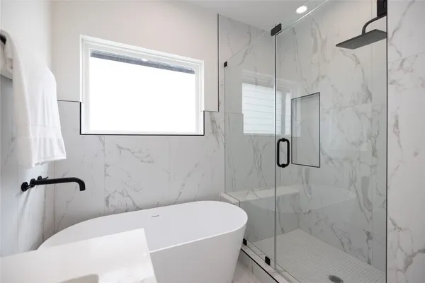 $3,000 | 4010 Yellowstone Boulevard, Houston, TX 77021