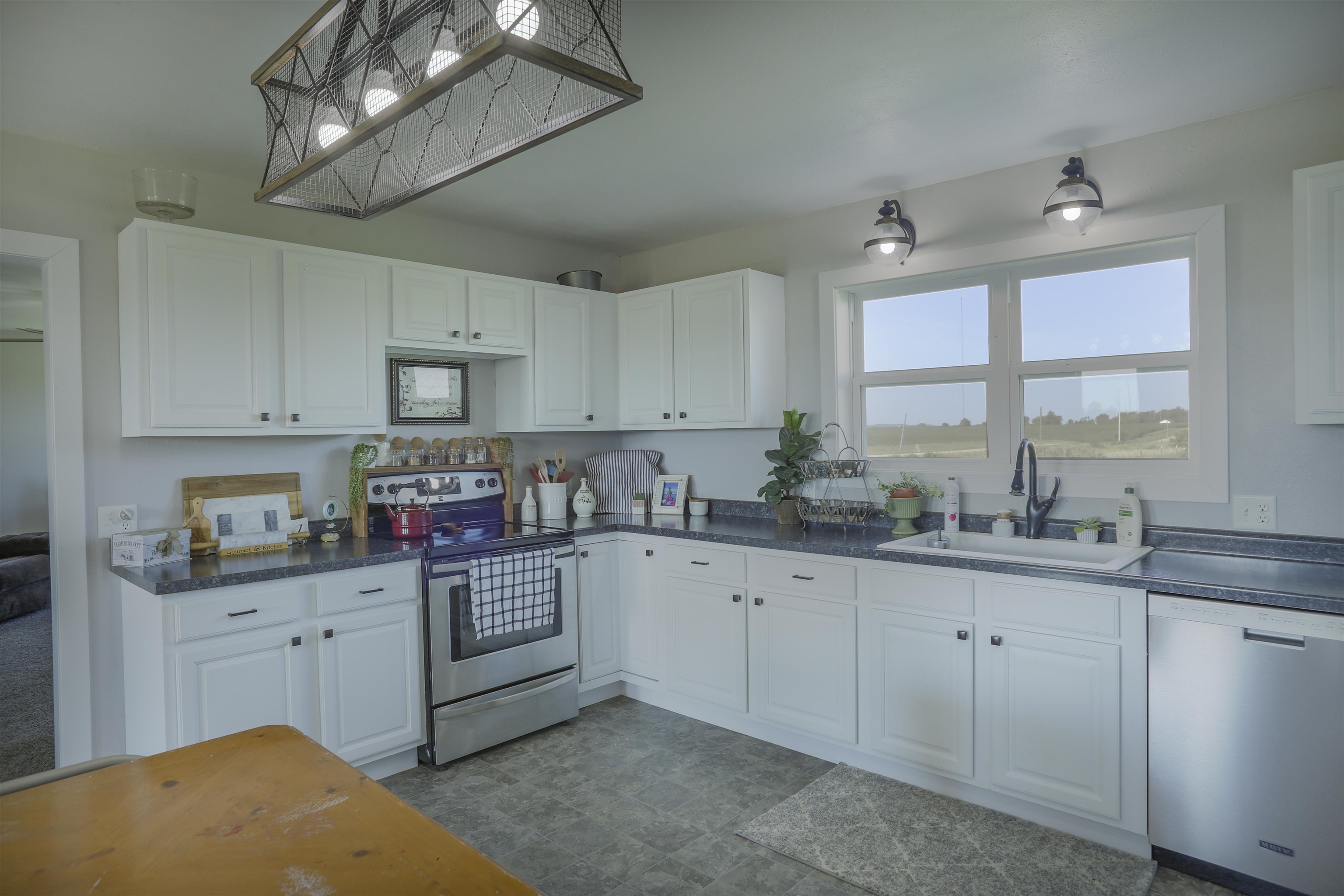 15564 West Fisher Road Lena, IL 61048 - Photo 5 of 16 Gallery Image 5