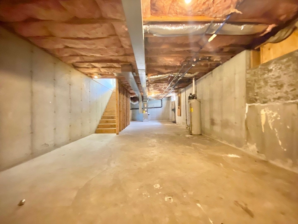 93 Orleans Street, Unit 93 Springfield, MA 01109 - Photo 18 of 21