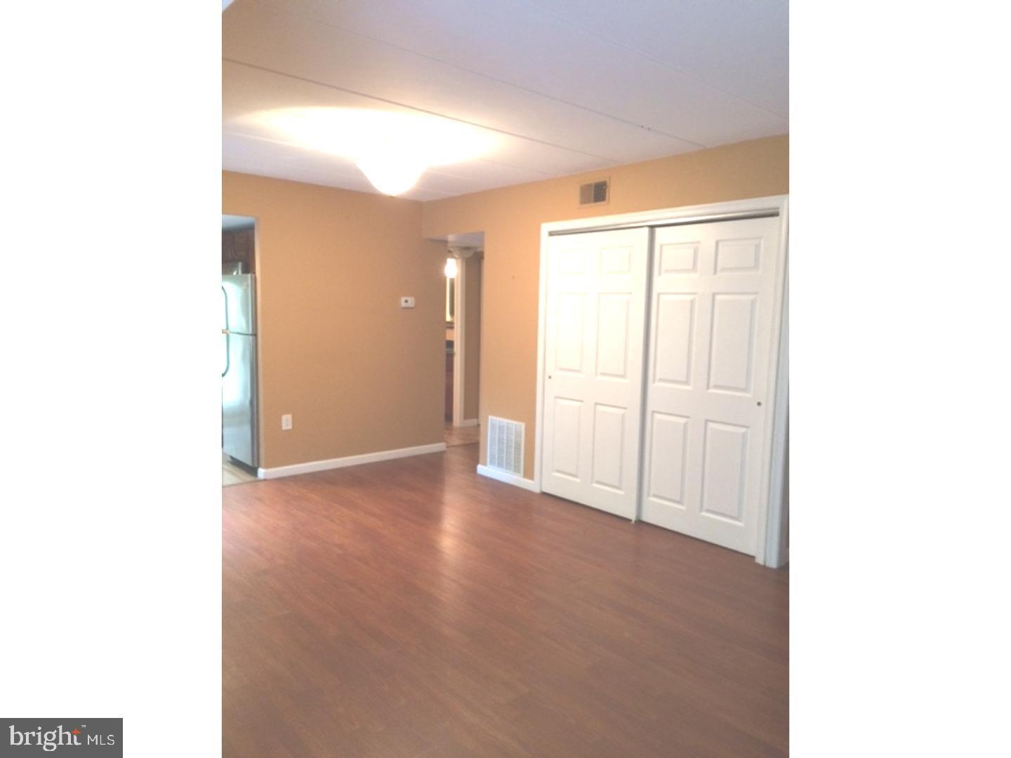 233 Township Line Road, Unit 4B Elkins Park, PA 19027 - Photo 8 of 19 Living room