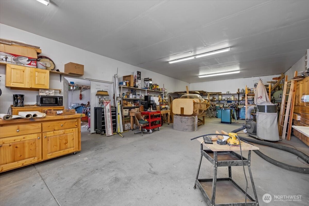157209 West North River Road Prosser, WA 99350 - Photo 31 of 40 a view of a room with storage and utility