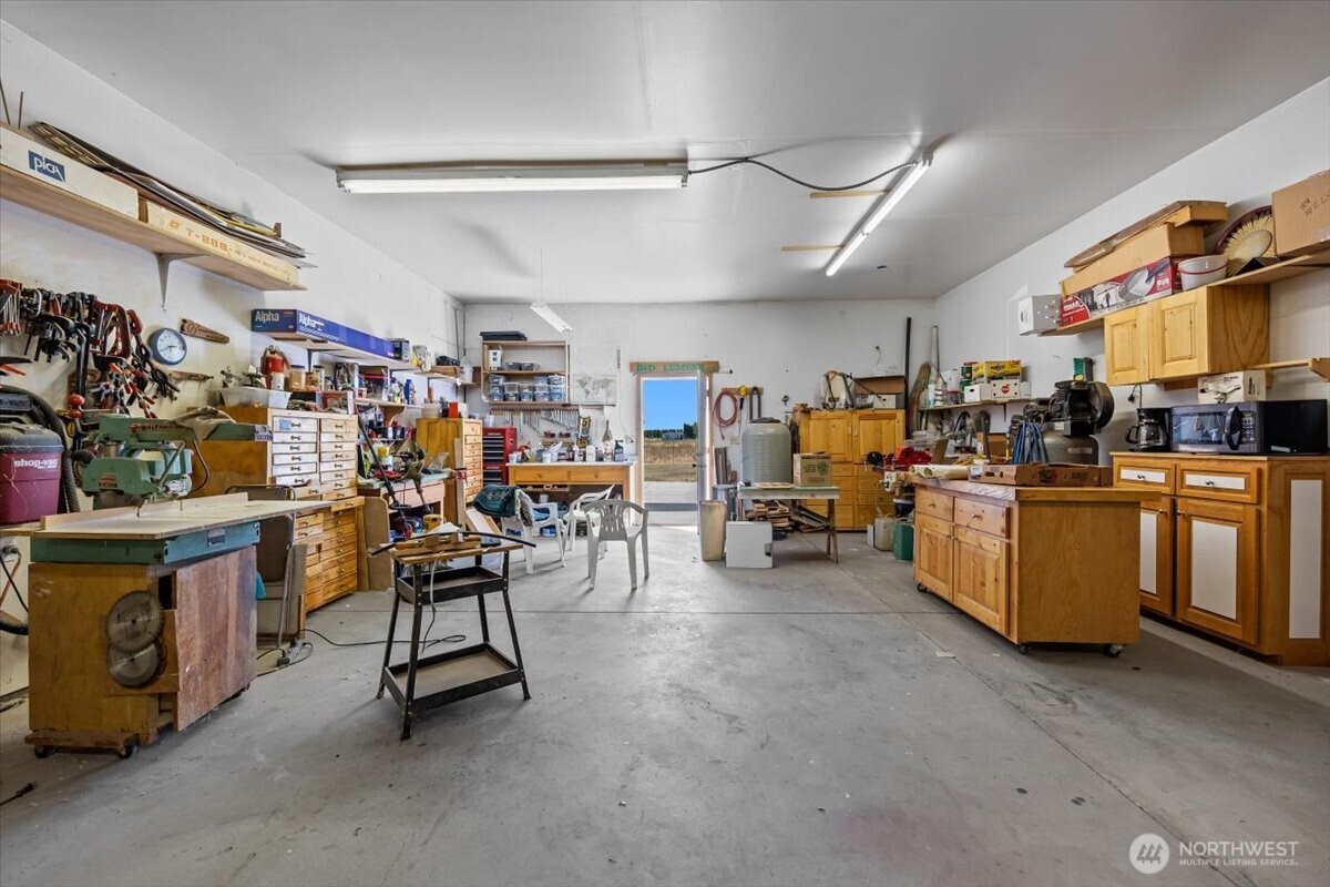 157209 West North River Road Prosser, WA 99350 - Photo 32 of 40 a view of a storage & utility room