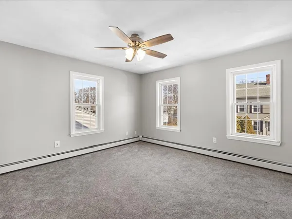 $2,050 | 88 Pleasant Street, Unit 2, Lincoln, RI 02865