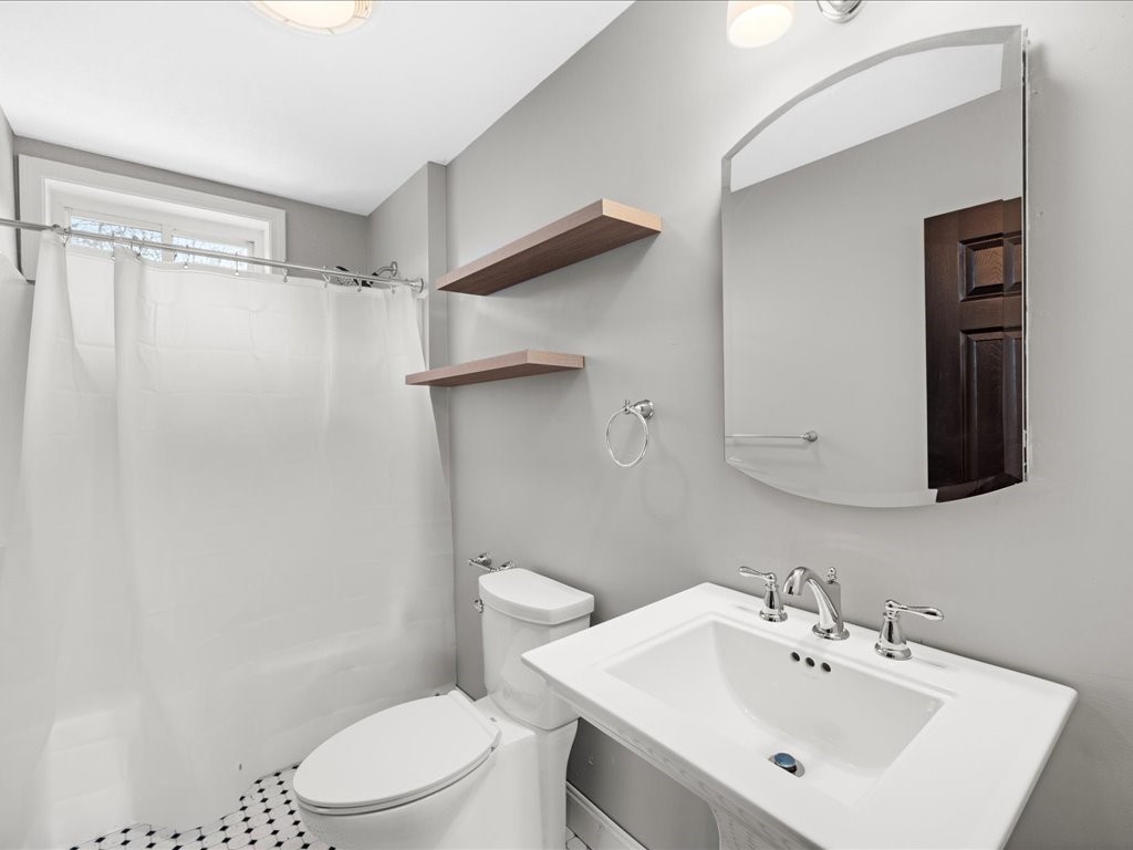 88 Pleasant Street, Unit 2 Lincoln, RI 02865 - Photo 10 of 18