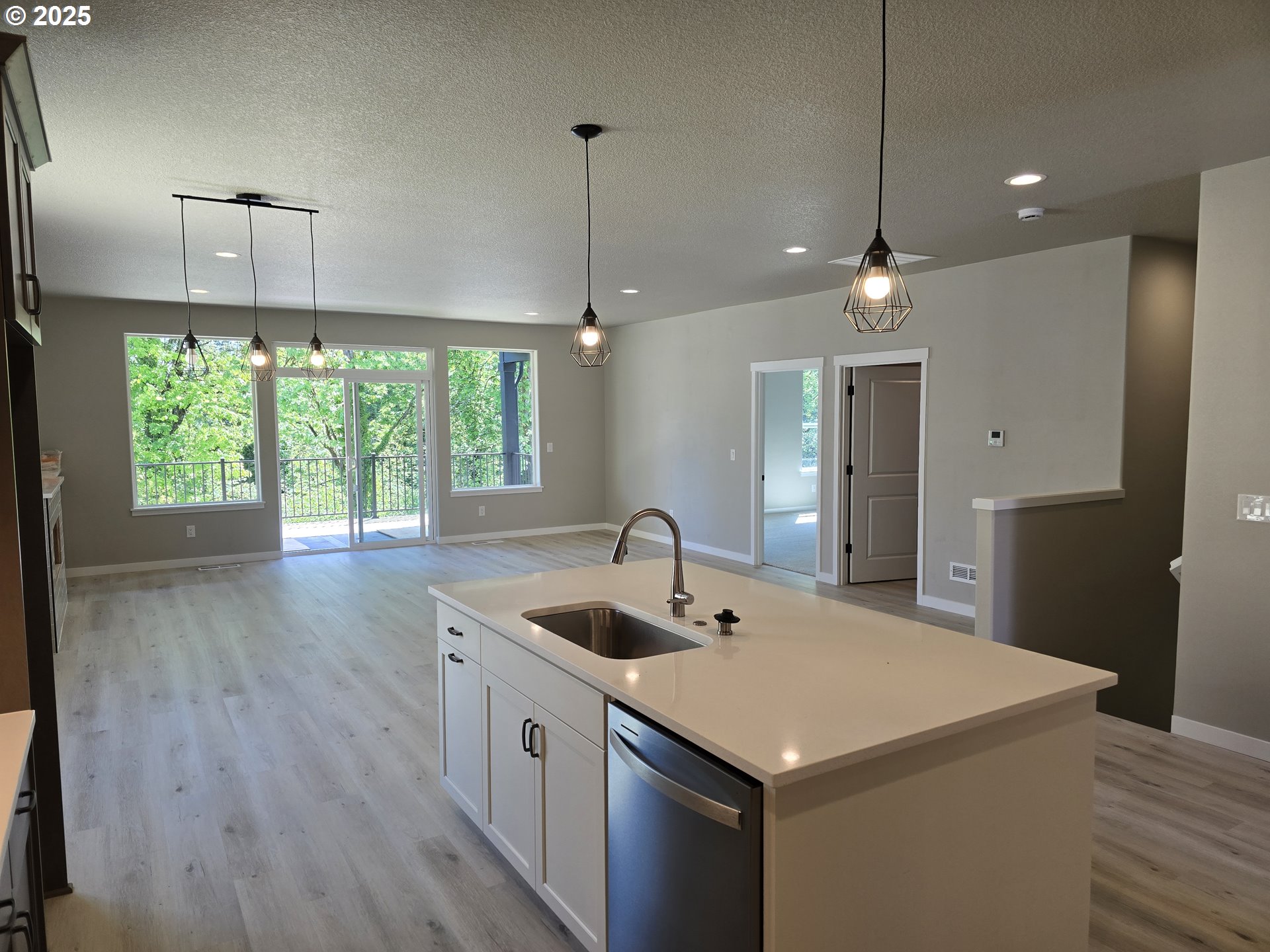 11009 Northwest 11th Place Vancouver, WA 98685 - Photo 13 of 46