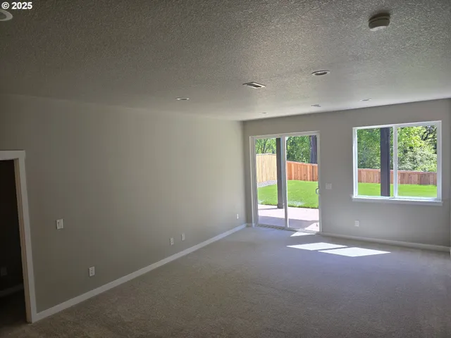 $849,900 | 11009 Northwest 11th Place, Vancouver, WA 98685