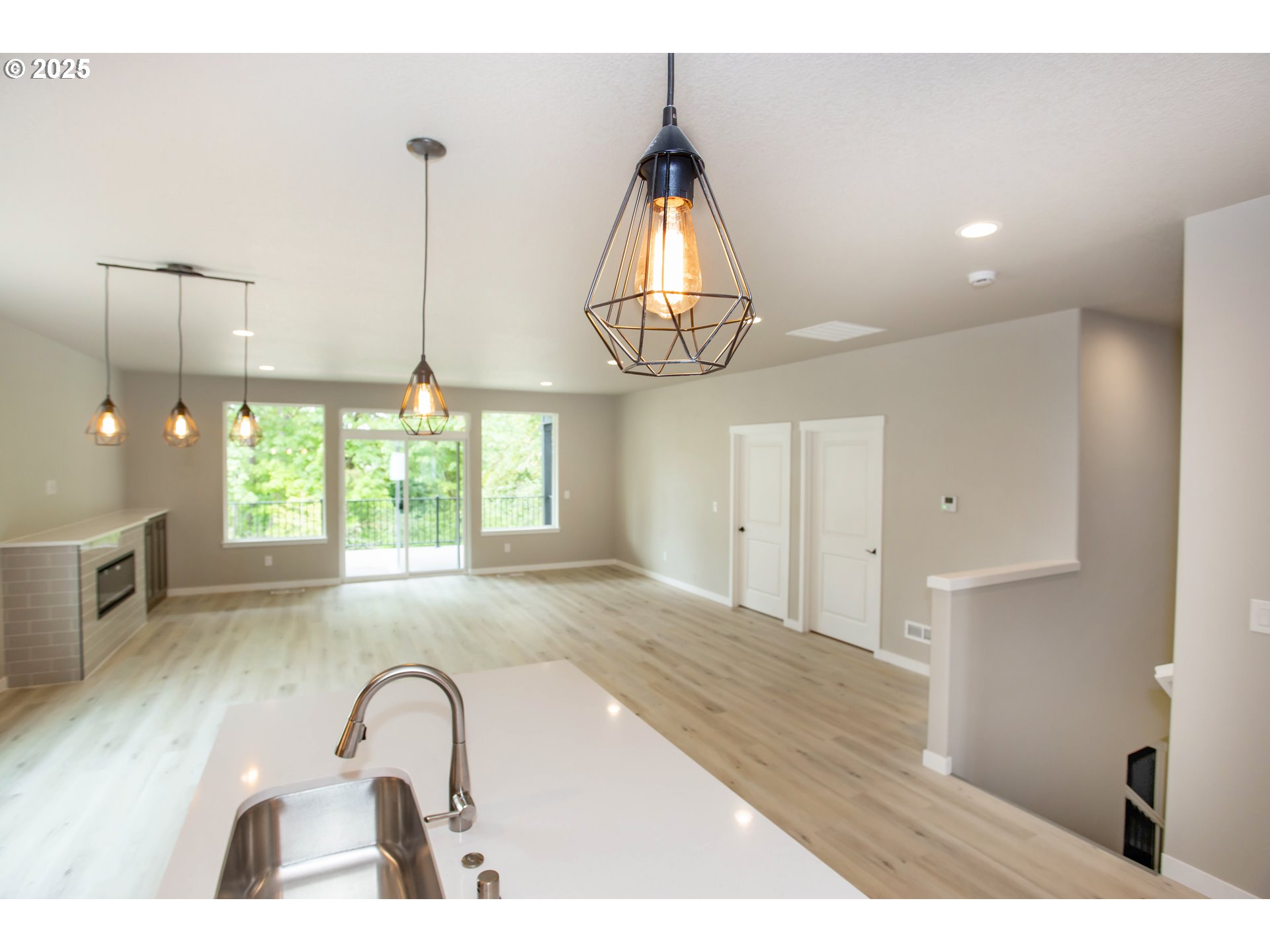 11009 Northwest 11th Place Vancouver, WA 98685 - Photo 34 of 46