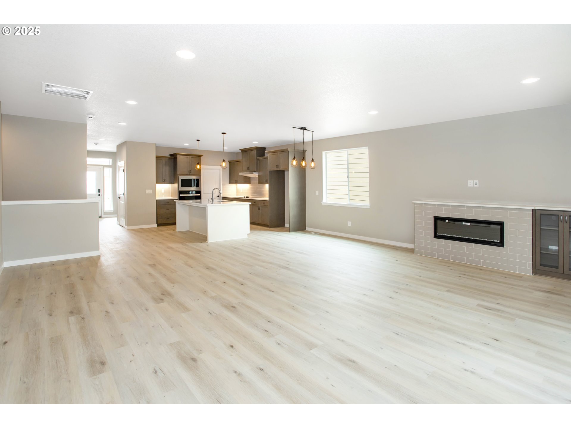 11009 Northwest 11th Place Vancouver, WA 98685 - Photo 36 of 46