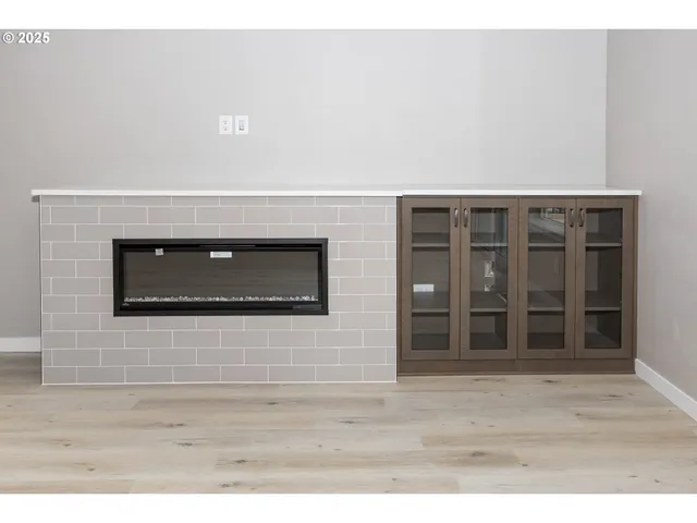 $849,900 | 11009 Northwest 11th Place, Vancouver, WA 98685