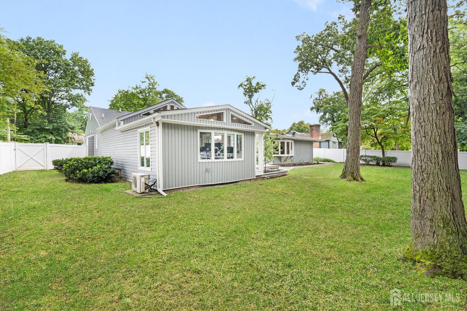 62 Pennington Road New Brunswick, NJ 08901 - Photo 27 of 27 Gallery Image 27