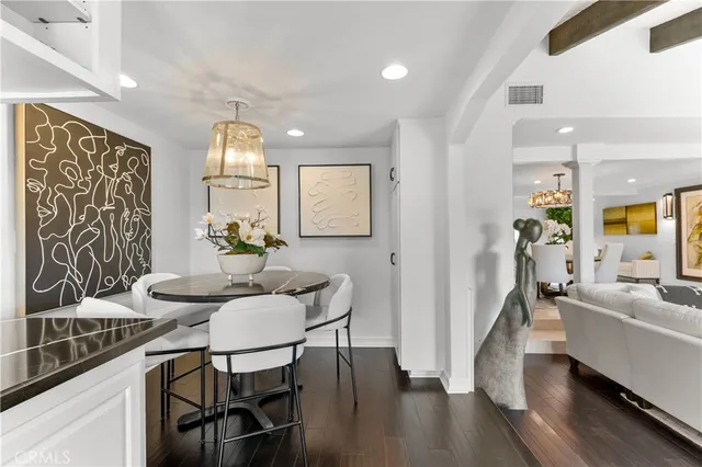 $1,949,000 | 4420 Park Jazmin, Calabasas, CA 91302