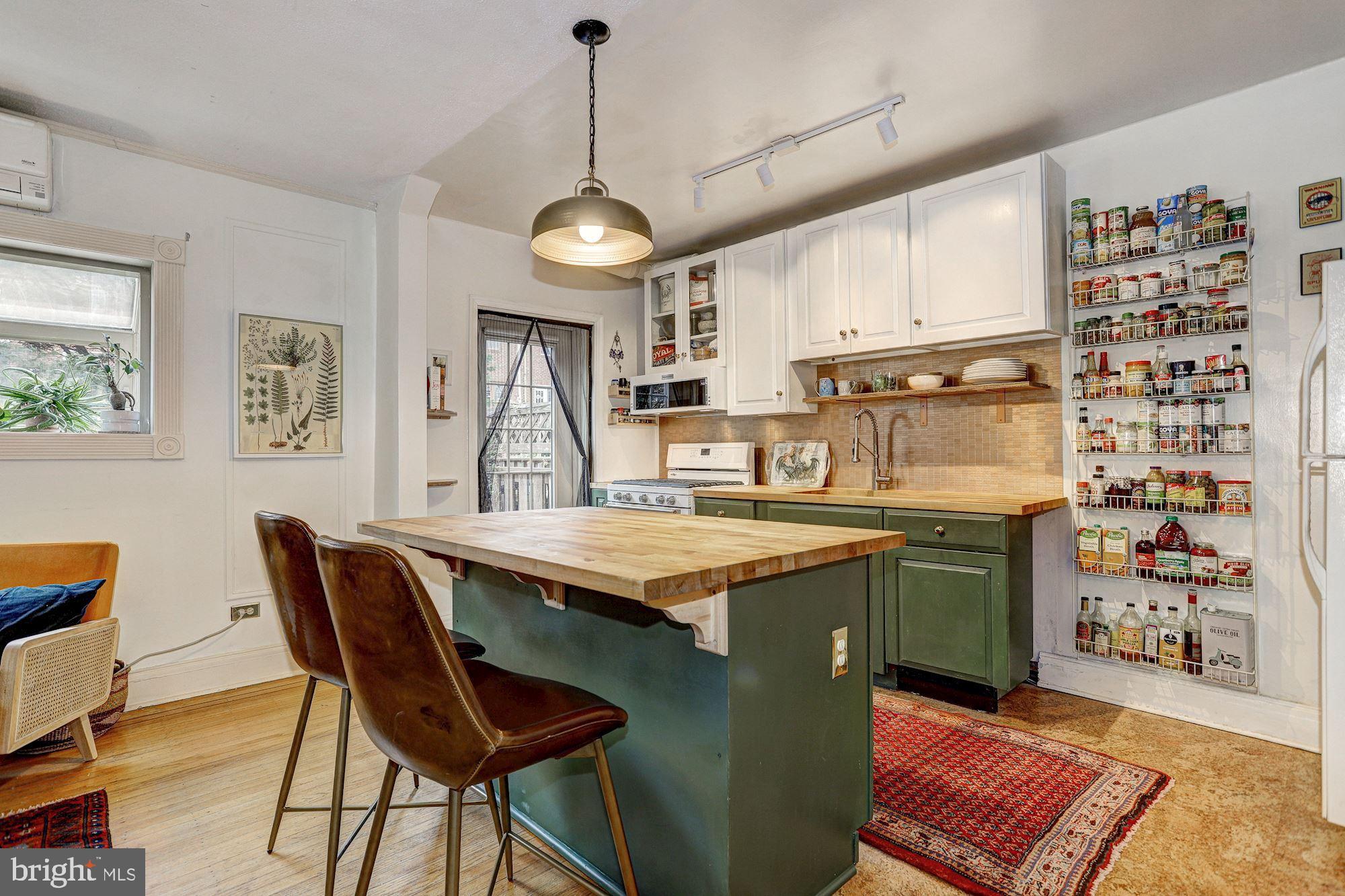 3714 Rexmere Road Baltimore, MD 21218 - Photo 21 of 39 Eat-in Kitchen