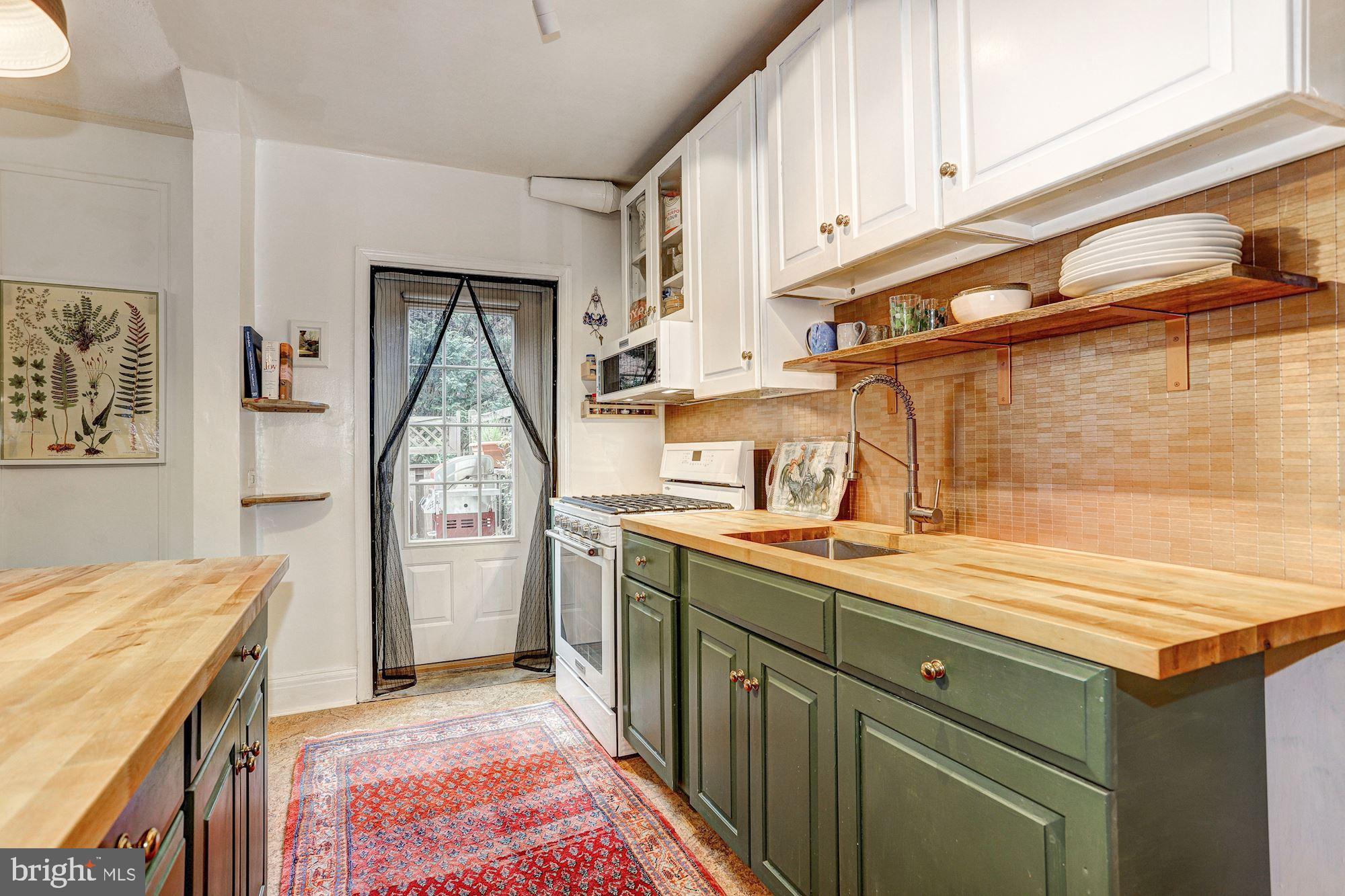 3714 Rexmere Road Baltimore, MD 21218 - Photo 22 of 39 Eat-in Kitchen