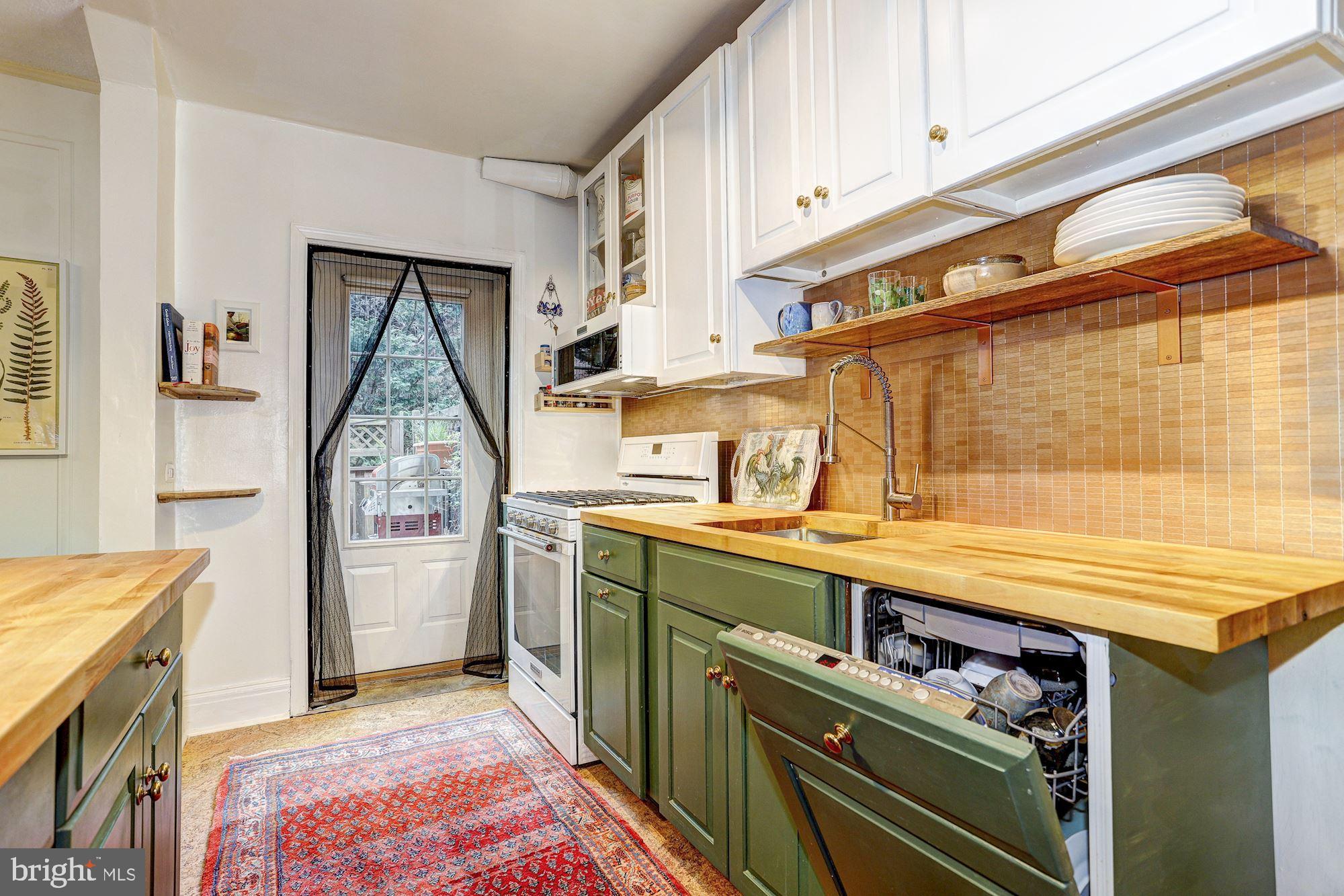 3714 Rexmere Road Baltimore, MD 21218 - Photo 23 of 39 Eat-in Kitchen