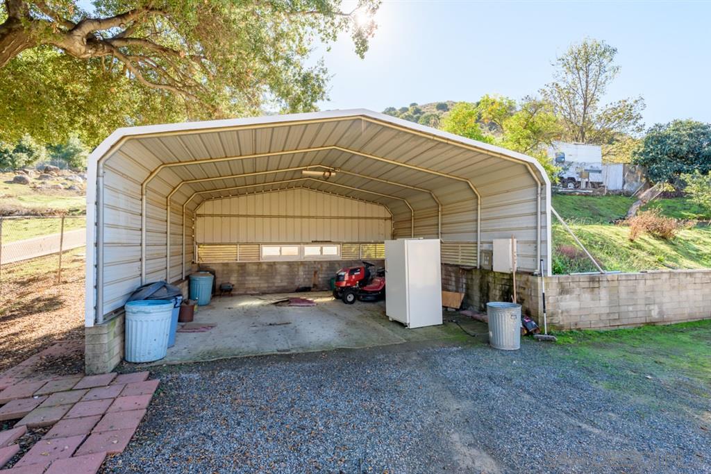 15545 El Monte Road Lakeside, CA 92040 - Photo 22 of 25