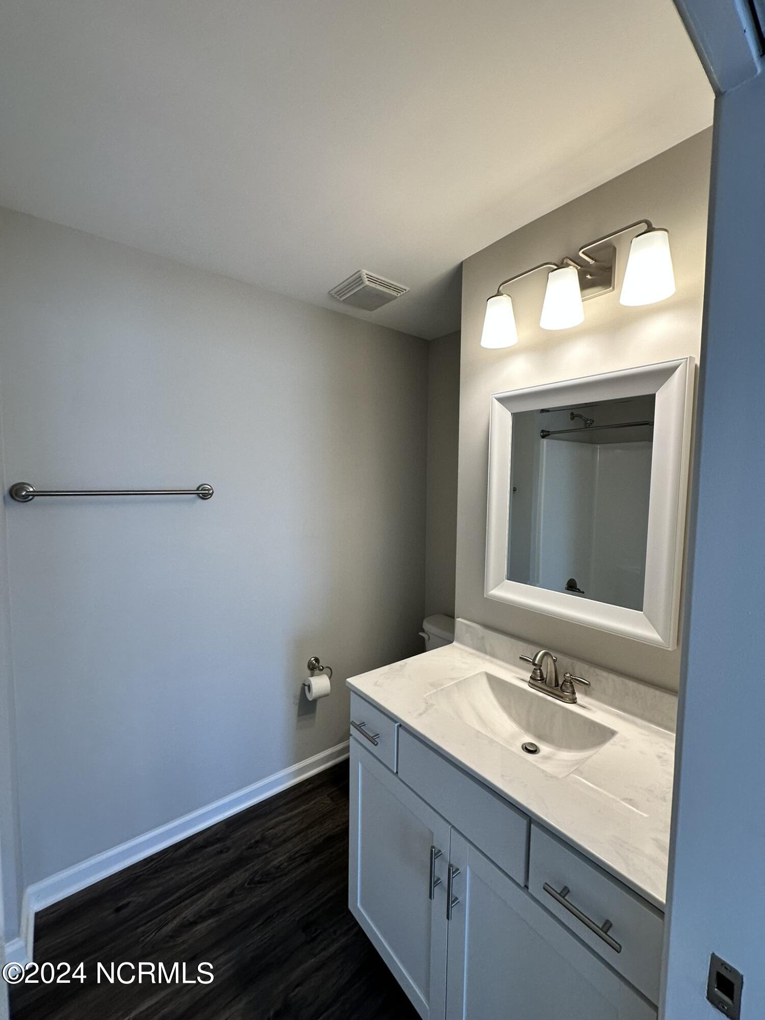 175 Old Murdoch Road, Unit 202 Morehead City, NC 28570 - Photo 21 of 23 IMG_6136