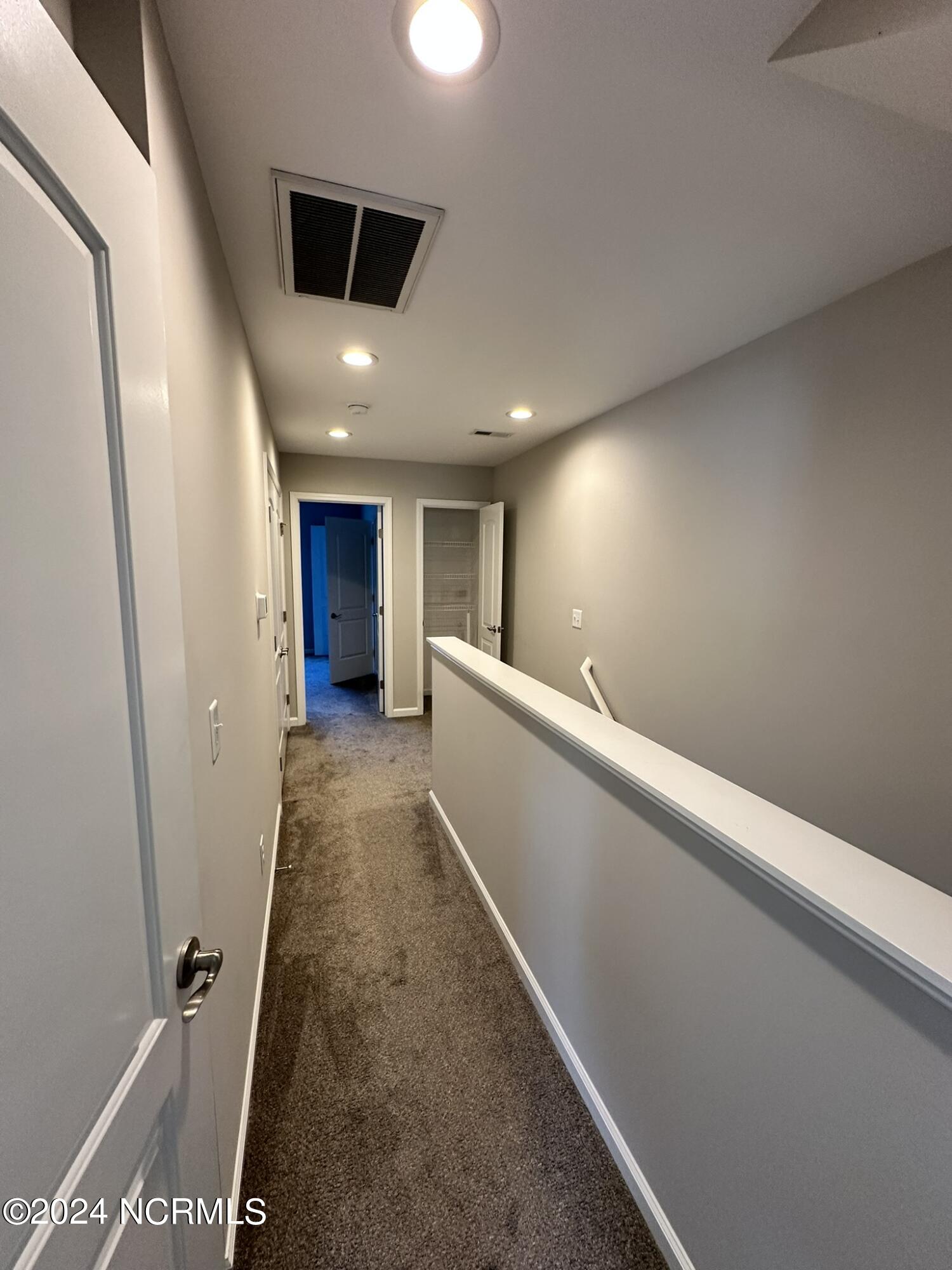 175 Old Murdoch Road, Unit 202 Morehead City, NC 28570 - Photo 22 of 23 Upstairs Hall