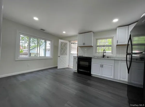 $3,400 | Undisclosed Address, Ronkonkoma, NY 11779