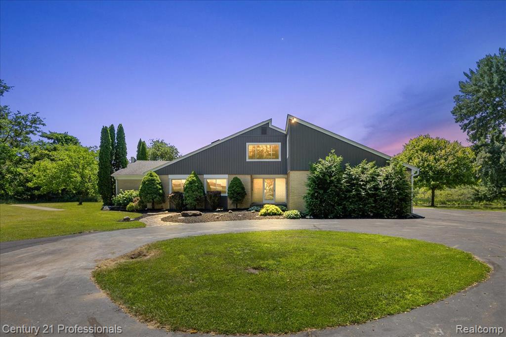 291 North Baldwin Road Clarkston, MI 48348 - Photo 7 of 68 Gallery Image 7