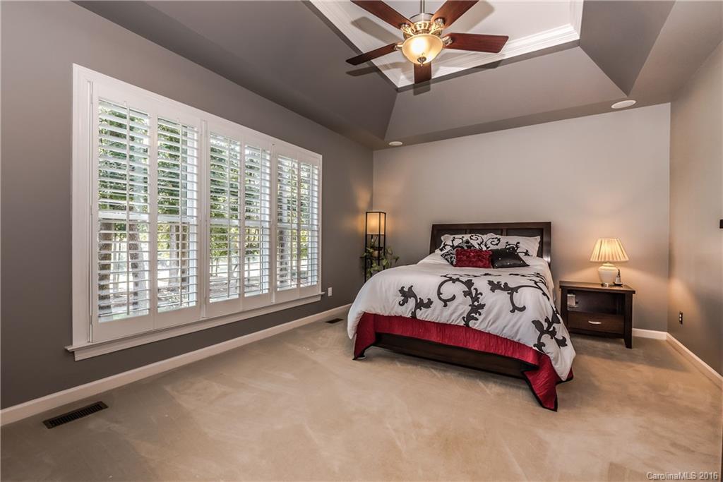12128 Farnborough Road Huntersville, NC 28078 - Photo 11 of 24 Gallery Image 11