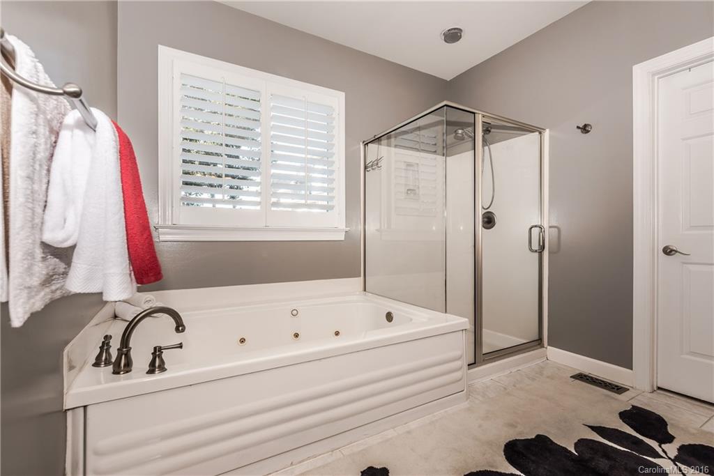 12128 Farnborough Road Huntersville, NC 28078 - Photo 13 of 24 Gallery Image 13