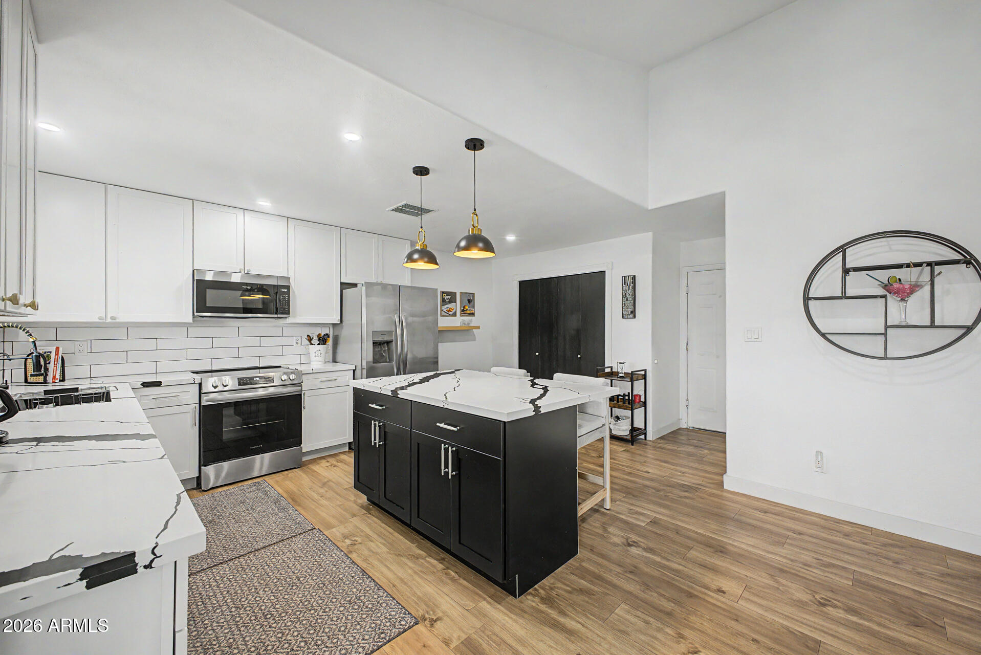 3137 East Diamond Avenue Mesa, AZ 85204 - Photo 13 of 28 18 - Diamond 3137