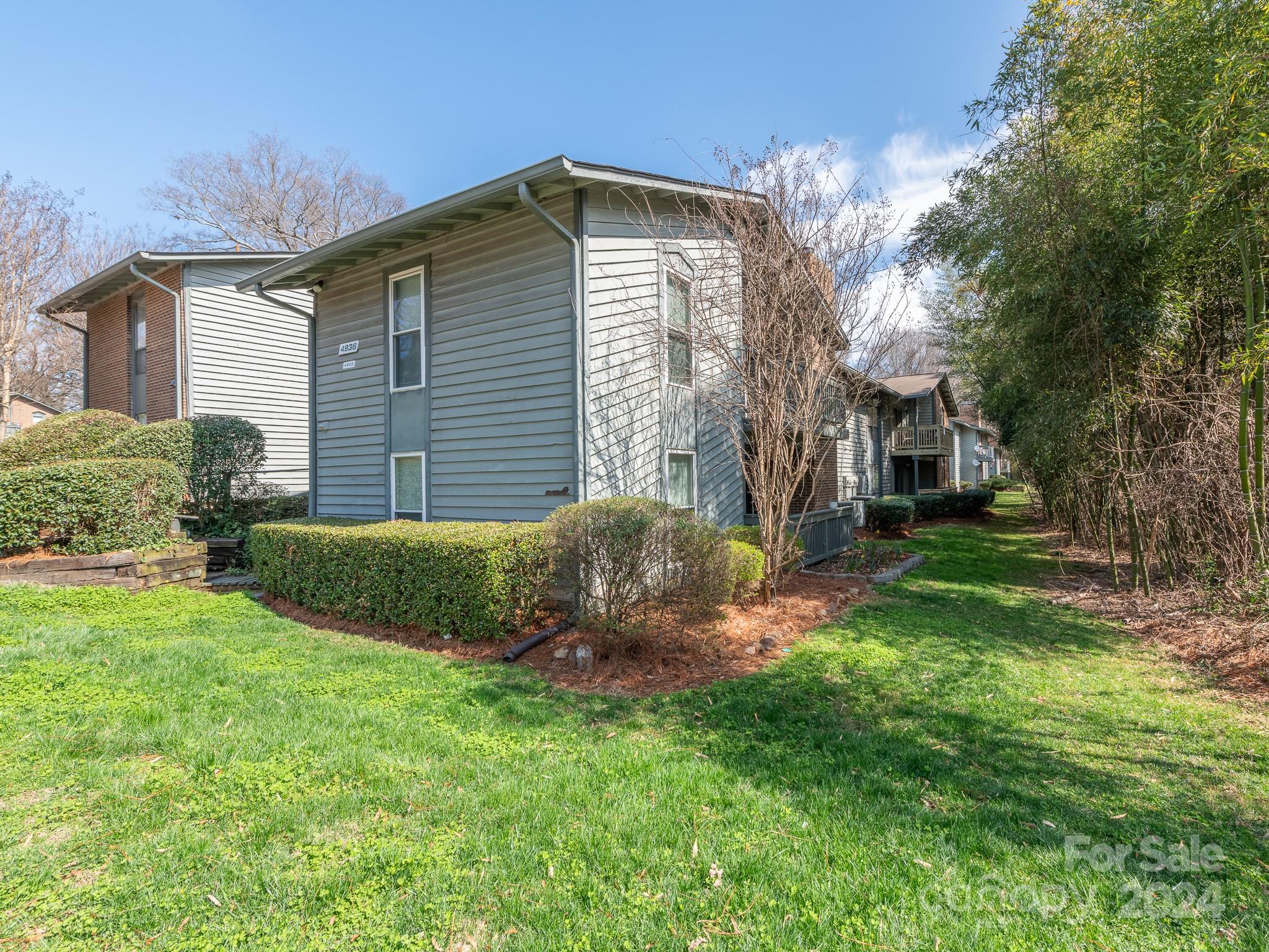 4936 Sardis Road, Unit F Charlotte, NC 28270 - Photo 2 of 27 Gallery Image 2
