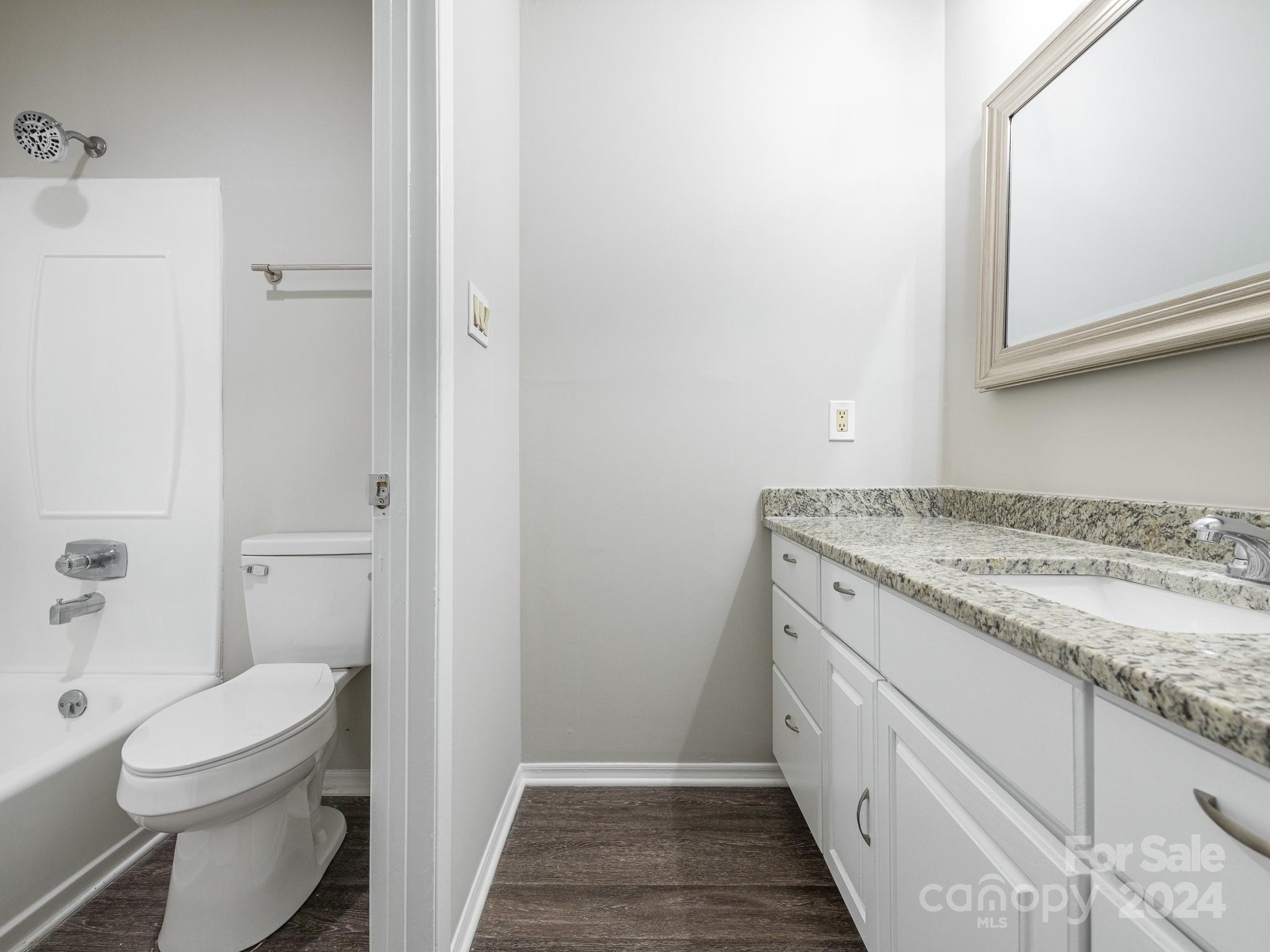 4936 Sardis Road, Unit F Charlotte, NC 28270 - Photo 21 of 27 Gallery Image 21