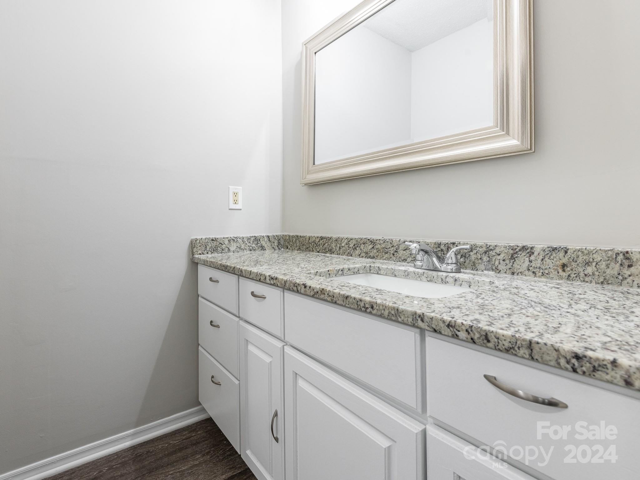 4936 Sardis Road, Unit F Charlotte, NC 28270 - Photo 22 of 27 Gallery Image 22