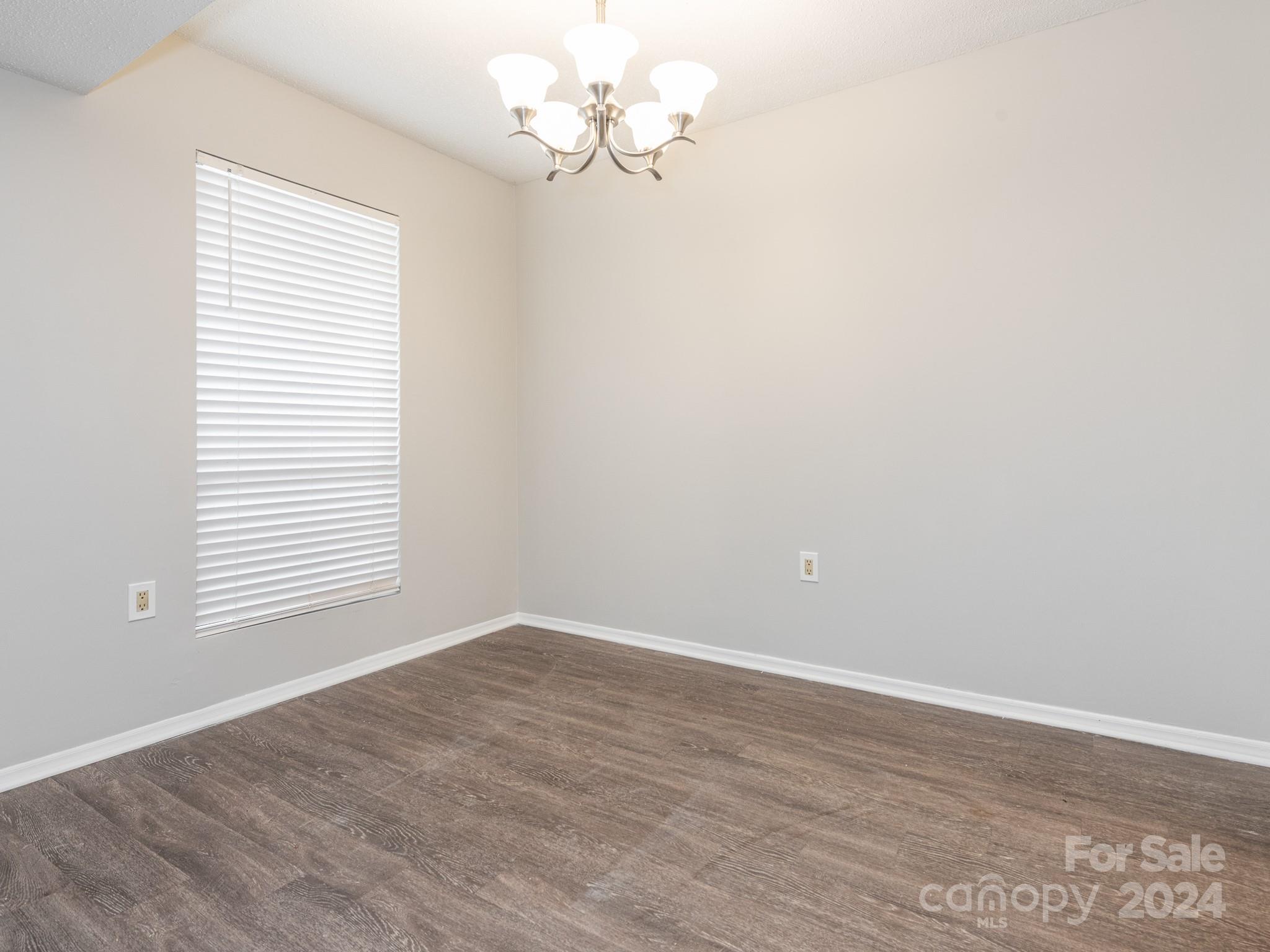 4936 Sardis Road, Unit F Charlotte, NC 28270 - Photo 4 of 27 Gallery Image 4
