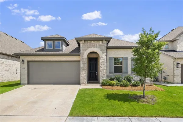 $380,900 | 6020 Poolside Way, Royse City, TX 75189