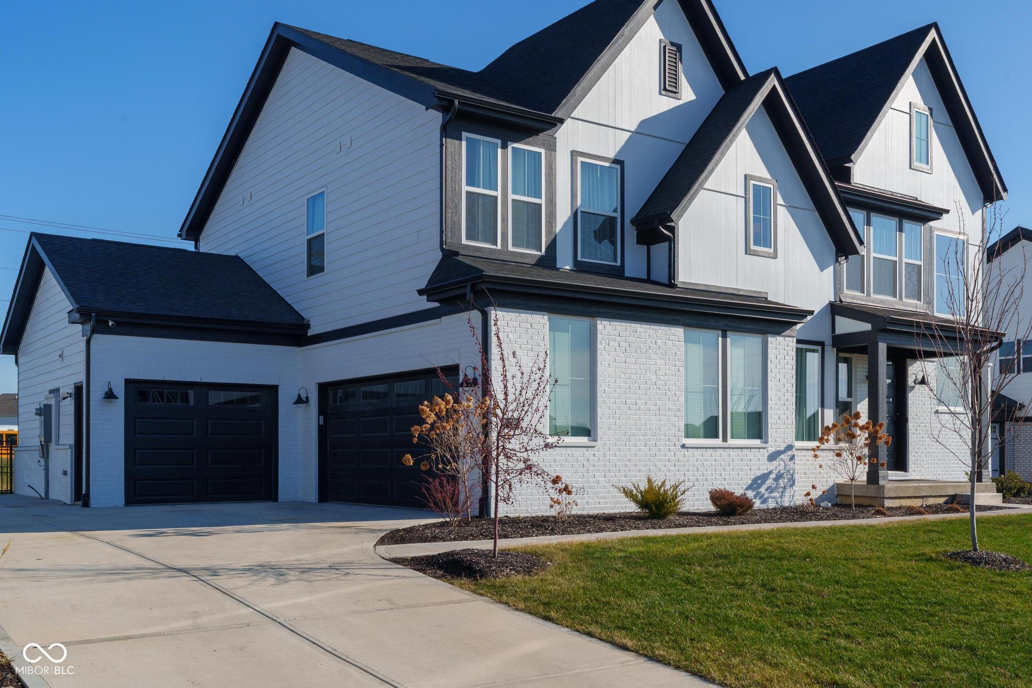 15269 Garden Mist Place Fishers, IN 46040 - Photo 2 of 41