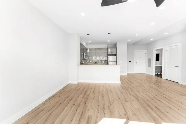 $2,895 | 1 Flagship Street, Unit 318, Bayonne, NJ 07002