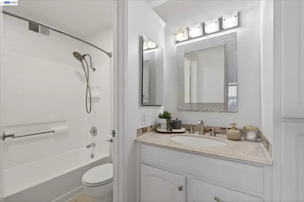 $575,000 | 4671 Laurie Common, Unit 105, Livermore, CA 94550