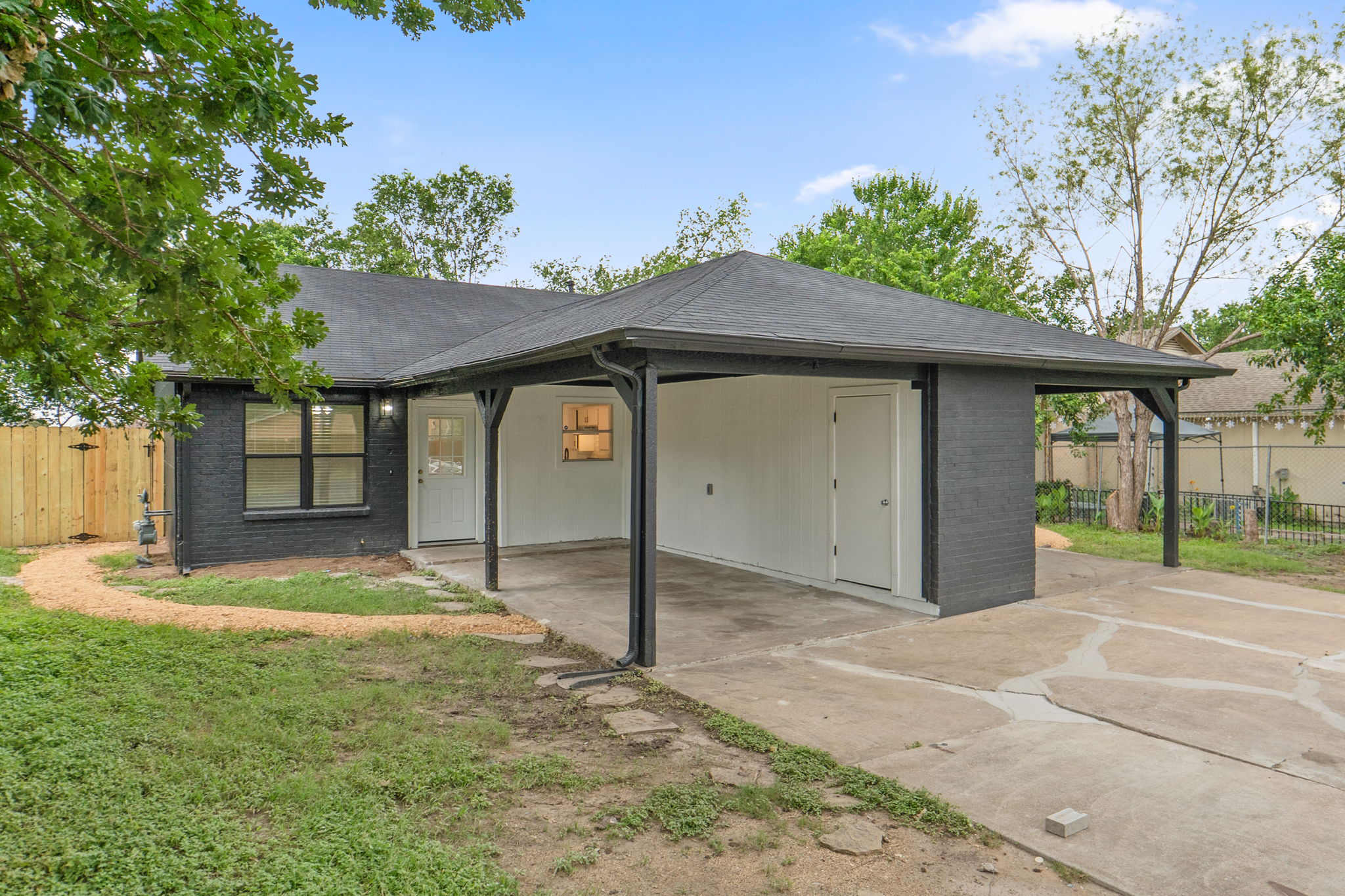 8203 Colony Loop Drive Austin, TX 78724 - Photo 2 of 38 Unit B