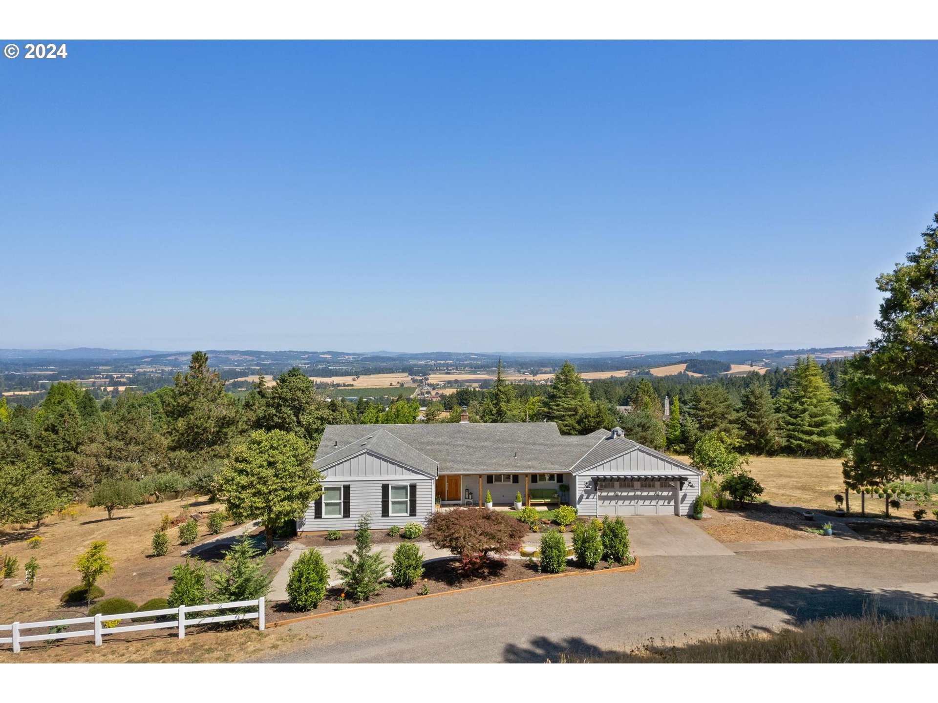 33660 Southwest Laurel Road Hillsboro, OR 97123 - Photo 1 of 37 Gallery Image 1