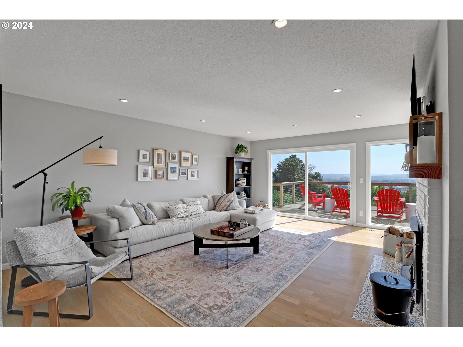 33660 Southwest Laurel Road Hillsboro, OR 97123 - Photo 11 of 37 Gallery Image 11