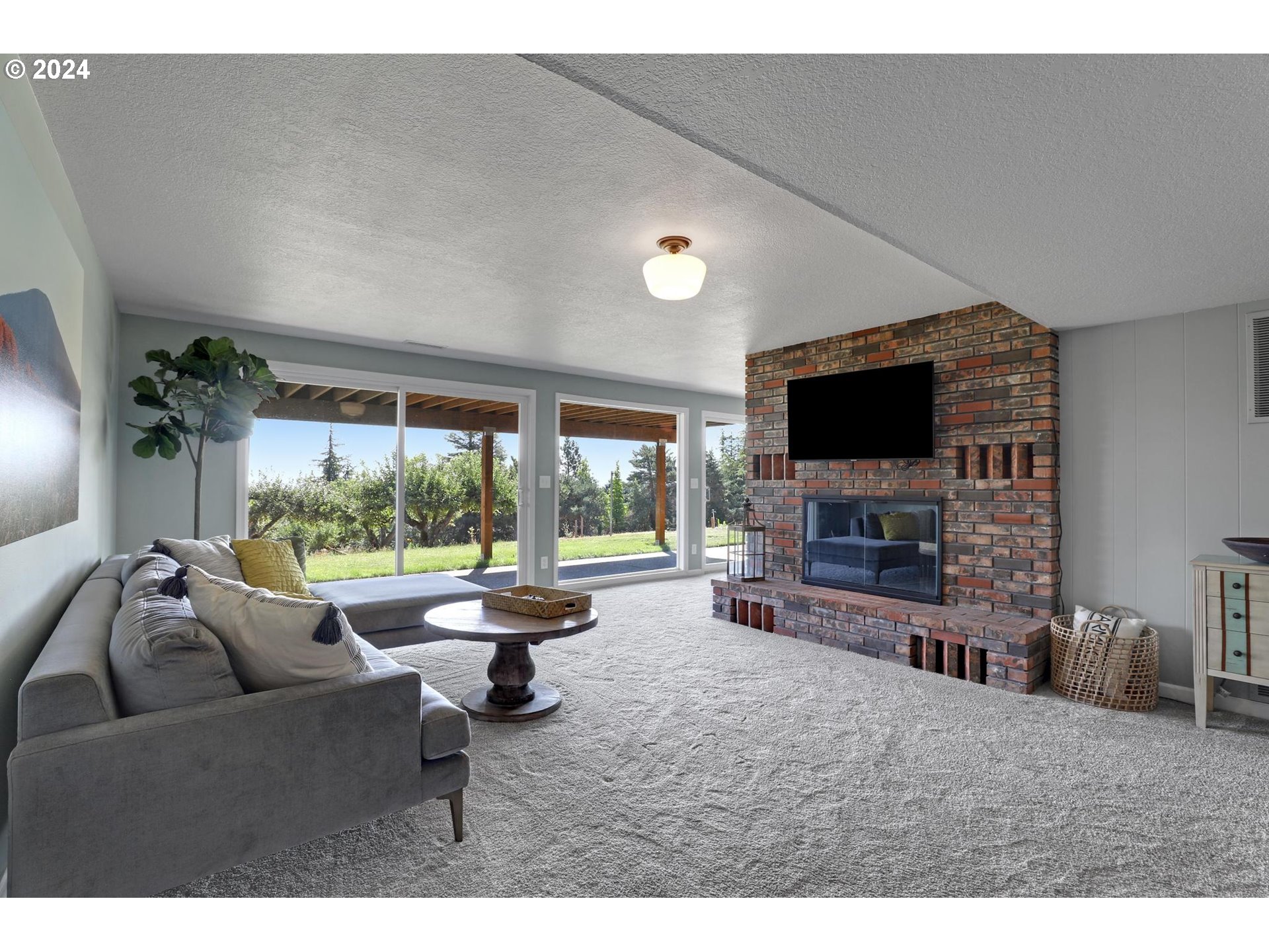 33660 Southwest Laurel Road Hillsboro, OR 97123 - Photo 20 of 37 Gallery Image 20