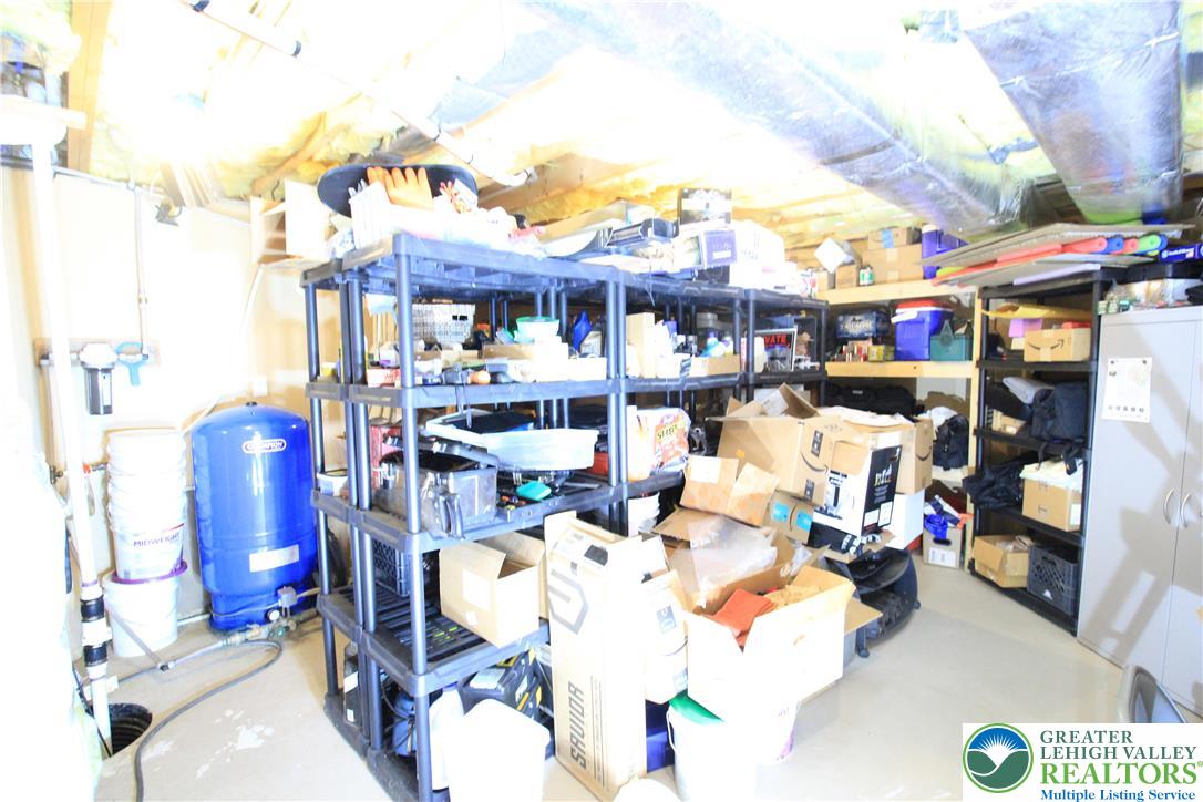 472 Bauer Road Bath, PA 18014 - Photo 36 of 47 a view of city with the shops and fruits