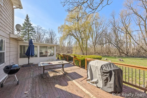 $639,900 | 1555 Knapp Street Northeast, Grand Rapids, MI 49505